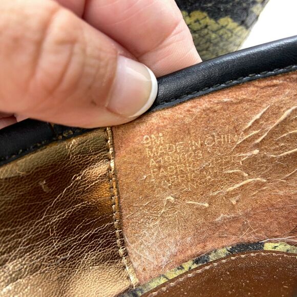 LOGO Lori Goldstein 9 M Womens Green Python Print Embellished Peep Toe Flats - Picture 9 of 10